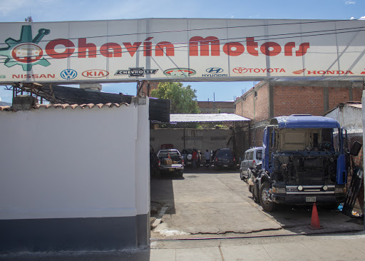 Corporación Chavín Motors | Grúas , Taller Mecánico, Planchado y Pintura Huaraz